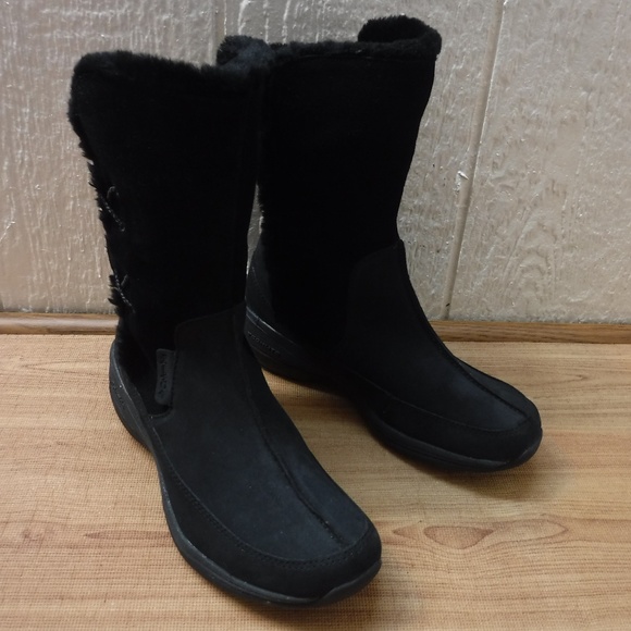 Columbia Contour Comfort Omni-Grip Boots - Picture 1 of 13